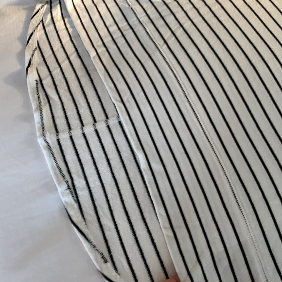 Loose cowl neck long sleeve top. - Picture 6 of 9